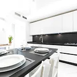 Loreto Elegant Flat Apartment *